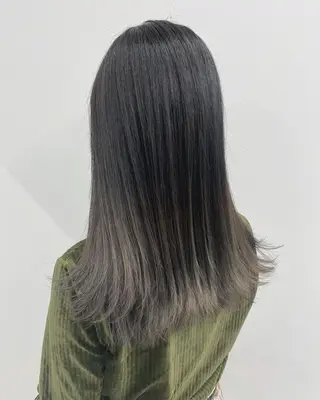 ロング カラー ヘアアレンジ 【公式】amble luxe池袋東口🩷のヘアスタイル