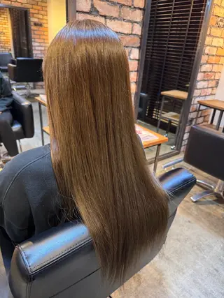 カラー よぐち けいりんのヘアスタイル