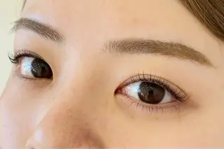 マツエク・マツパ WHITE EYE 🦋松島の眉毛・アイブロウイメージ
