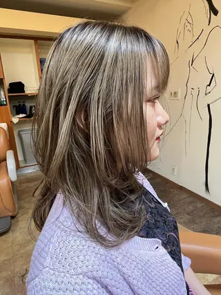 セミロング 田畑 優希のヘアスタイル