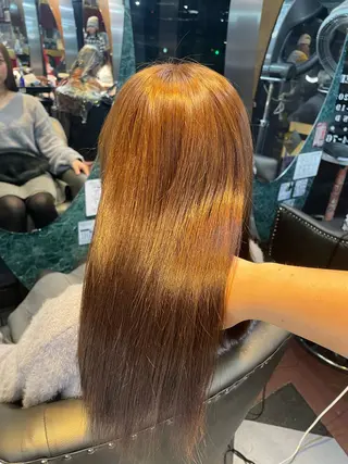 セミロング カラー 👑派手髪/カット 👑ANRYのヘアスタイル