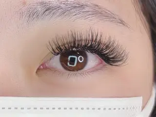 マツエク・マツパ リナ アメ村のマツエク・マツパデザイン