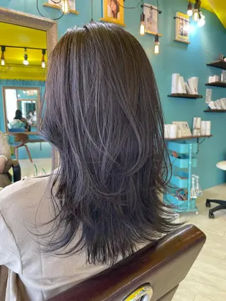 ミディアム 末石 智のヘアスタイル
