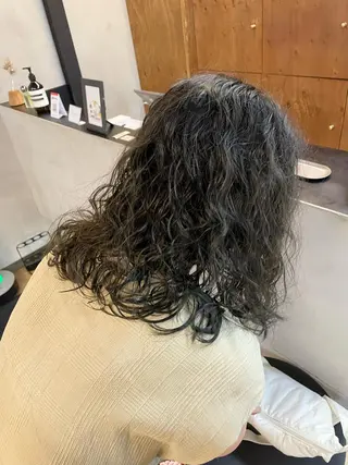 ミディアム カラー パーマ ヘアアレンジ メンズ キッズ ネイル マツエク・マツパ アイブロウ tatsumi/ボブ ウルフ/レイヤーのヘアスタイル
