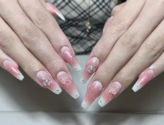 ネイル 🍑 momo_nailのネイルデザイン