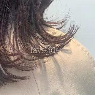 ミディアム カラー RINA🧤 デザインとボブのヘアスタイル