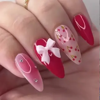 XIINH NAIL SALONのネイルデザイン