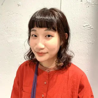 ミディアム カラー パーマ 大角  実希のヘアスタイル
