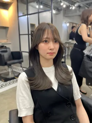 ロング カラー 新宿/韓国ヘア/ 髪質改善ストレートのヘアスタイル