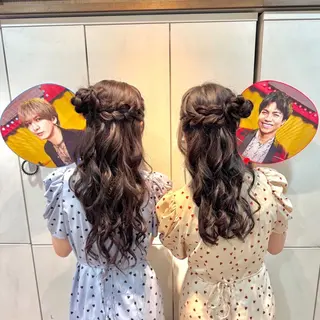 ロング ヘアアレンジ ヘアメ🎀推しカラー 🥣横浜/しほ🧸のヘアスタイル