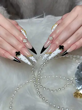 ネイル Eli Nails 新宿のネイルデザイン