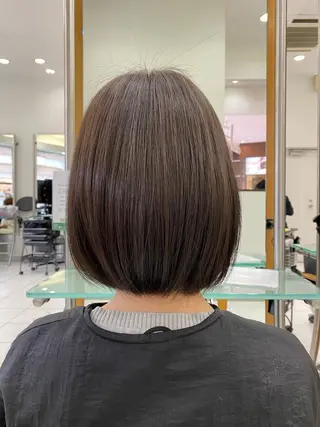ミディアム 美髪矯正/平塚/ 磯川楓のヘアスタイル