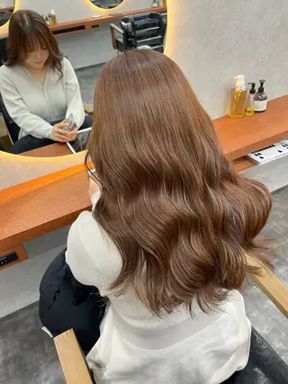 セミロング 佐藤 菜穂のヘアスタイル