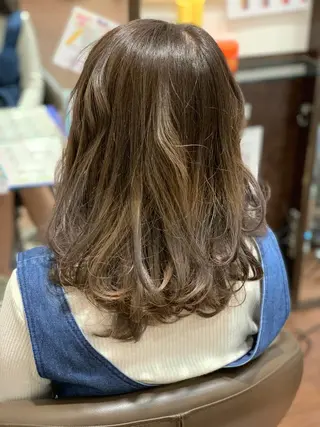 セミロング カラー Ebise Kazunoriのヘアスタイル