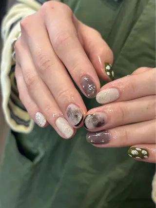 ネイル iconail 下北沢 NONのネイルデザイン