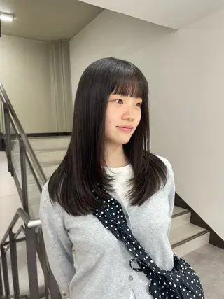 セミロング 【レイヤー艶カラー】 🎀moka🎀のヘアスタイル