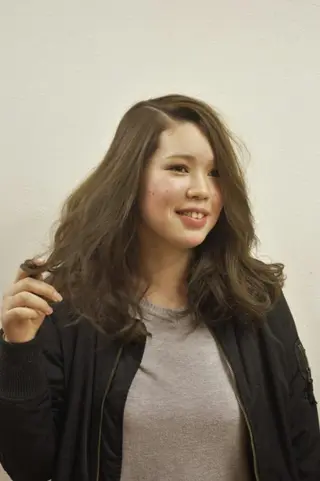 ミディアム カラー ライブトレア YOSHIKIのヘアスタイル