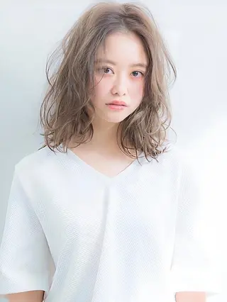 セミロング NicoRE. 大人女子×髪質改善のヘアスタイル