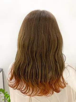 ロング カラー 予約 停止のヘアスタイル