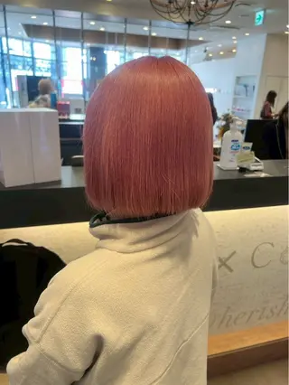 ミディアム 茶谷 沙穂のヘアスタイル