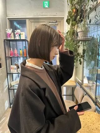 ショート REINA☁️透明感 カラー/ぷつっと♡のヘアスタイル