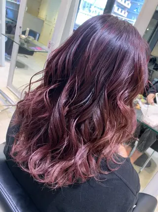 セミロング CUT IN SHY 心斎橋店のヘアスタイル