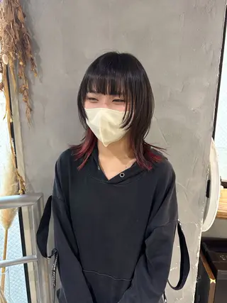 セミロング カラー ウルフ レイヤー パーマ🪐MANAのヘアスタイル