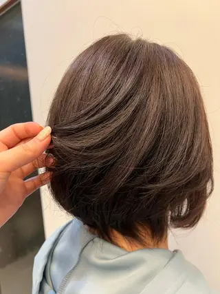 ショート カラー 岸田莉奈/ ゆるふわ/ナチュラルのヘアスタイル