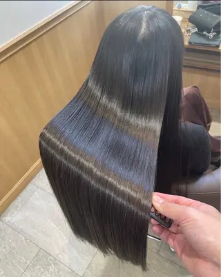 ロング 田中 舞のヘアスタイル