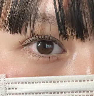 マツエク・マツパ 八田羽 音々のネイルデザイン