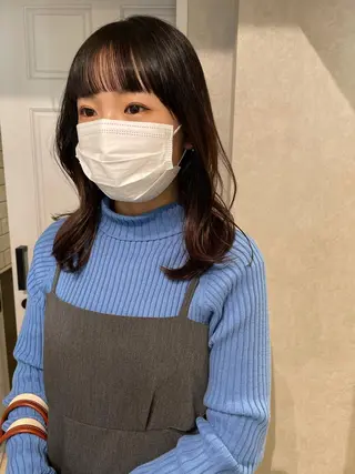 セミロング カラー ナチュラル透明感🌱 小山美樹子のヘアスタイル