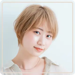 ミディアム RIKU リクのヘアスタイル