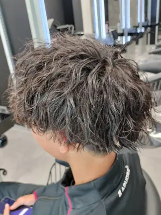 パーマ メンズ ︎︎︎🌟メンズ︎ 特化︎🌟遠藤楓伽のヘアスタイル
