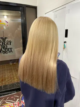 ロング 横浜🦋ハイトーン 🫐シャドウルーツのヘアスタイル