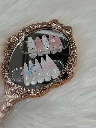 ネイル YURI NAILのネイルデザイン