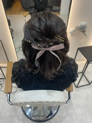 ヘアアレンジ 髪質改善/艶カラー 🎀レイヤーカットのヘアスタイル