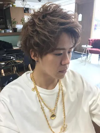 ショート イシイ リョウヘイのヘアスタイル