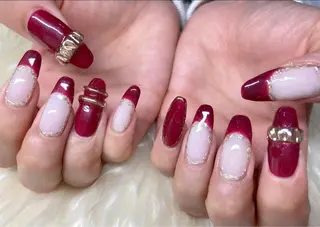 ネイル Nail&eye Belire 新宿のネイルデザイン