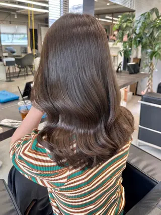 ミディアム カラー 🔥二刀流美容師🔥 渋谷/近澤瑠以✂️のヘアスタイル