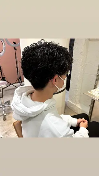 メンズ 縮毛矯正・髪質改善 特化 出納 直起のヘアスタイル
