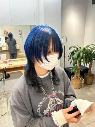 ショート SAEKI【ior 】北千住店ブリーチのヘアスタイル