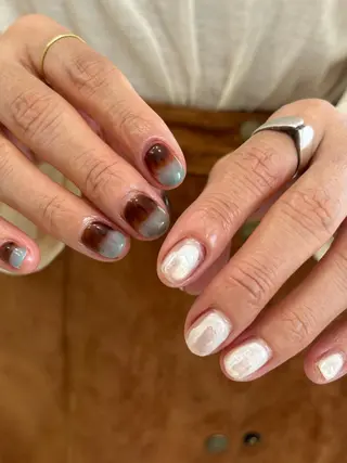 ネイル une／YUKINA 🫧大人nuanceのネイルデザイン