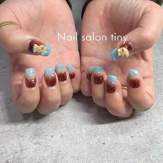 ネイル Nail salon tiny🩵のネイルデザイン