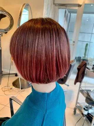 ショート カラー 橋田 恵美のヘアスタイル