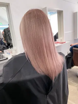 ロング Lit.豊橋 夏目のヘアスタイル