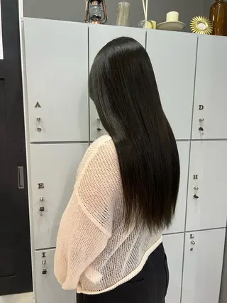 ロング 佐藤 玲杏のヘアスタイル