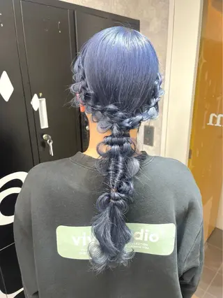 ヘアアレンジ 🦋ハイトーン×ア レンジ💫Leenaのヘアスタイル