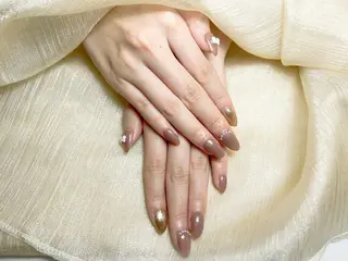 ネイル モナ& ナナのネイルデザイン