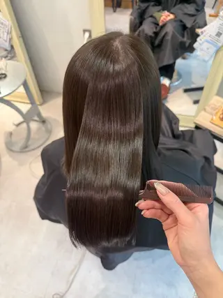 カラー 晶／艶髪カラー ／トリートメントのヘアスタイル