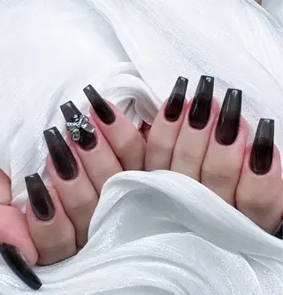 ネイル M🌷nail 長さだし専門店のネイルデザイン